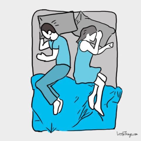 Dormir de espaldas sin tocarse
